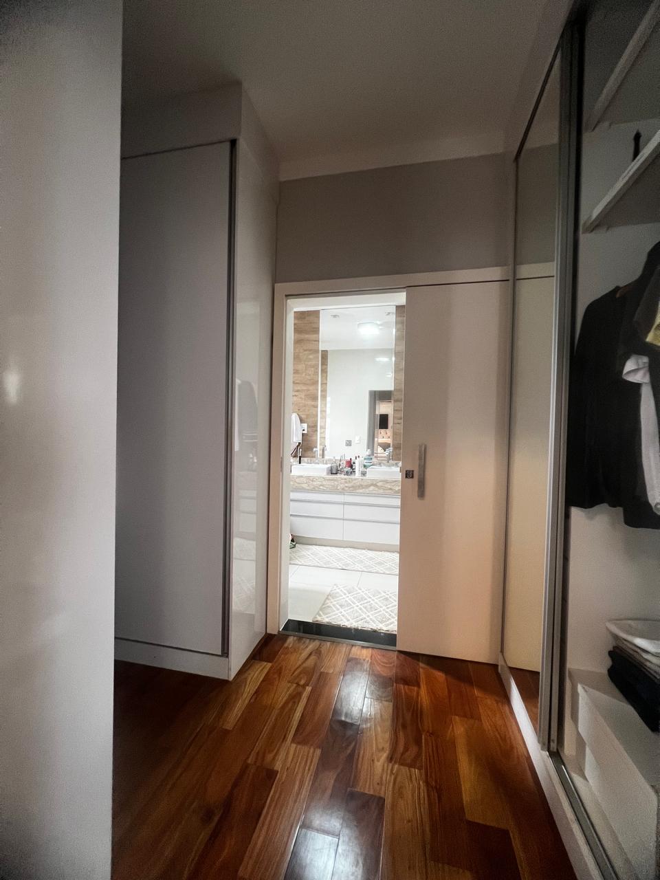 Casa no bairro Villa Toscana à Venda