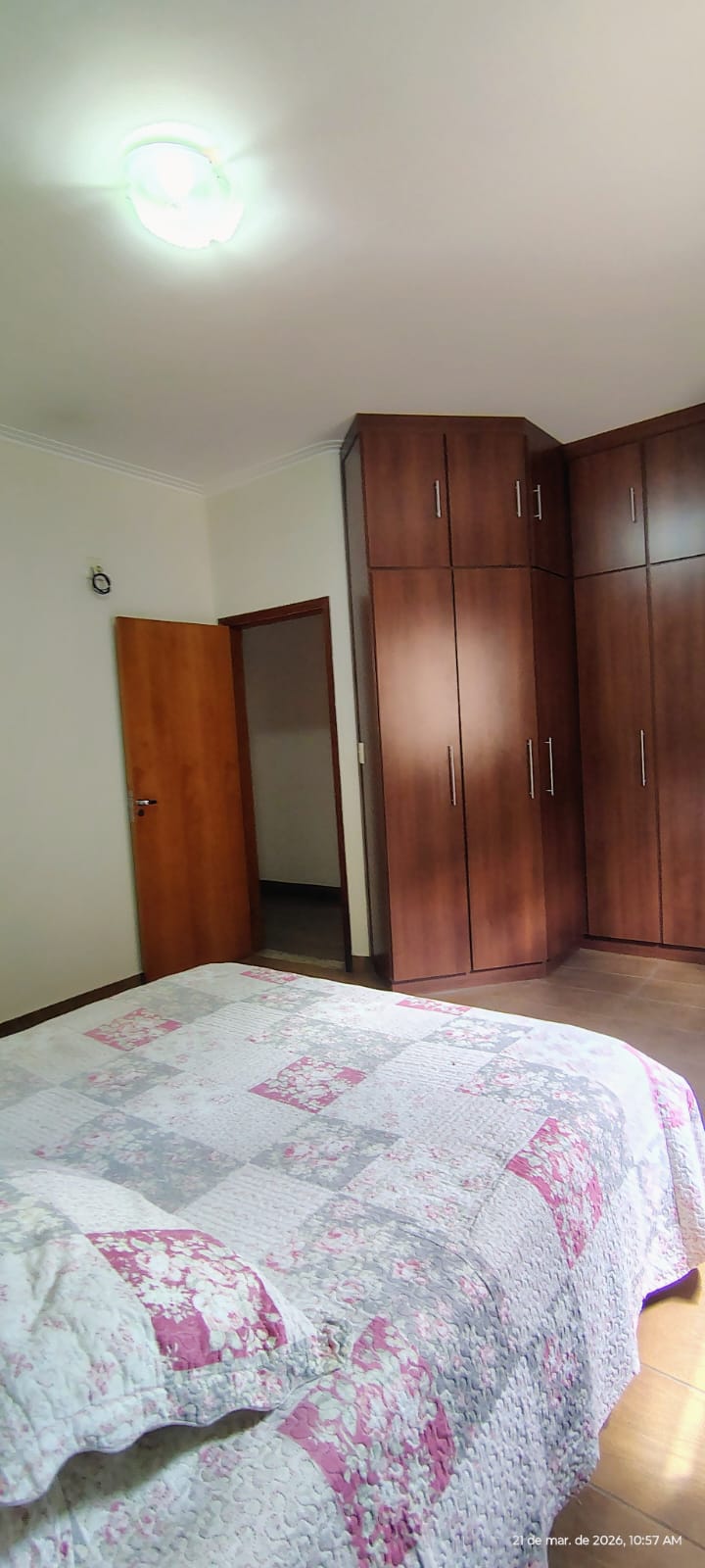 Casa no bairro Jardim Santana à Venda