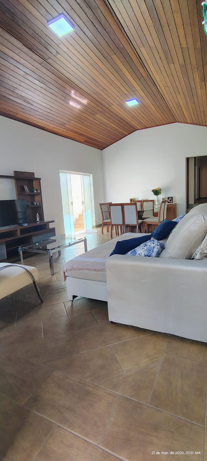 Casa no bairro Jardim Santana à Venda