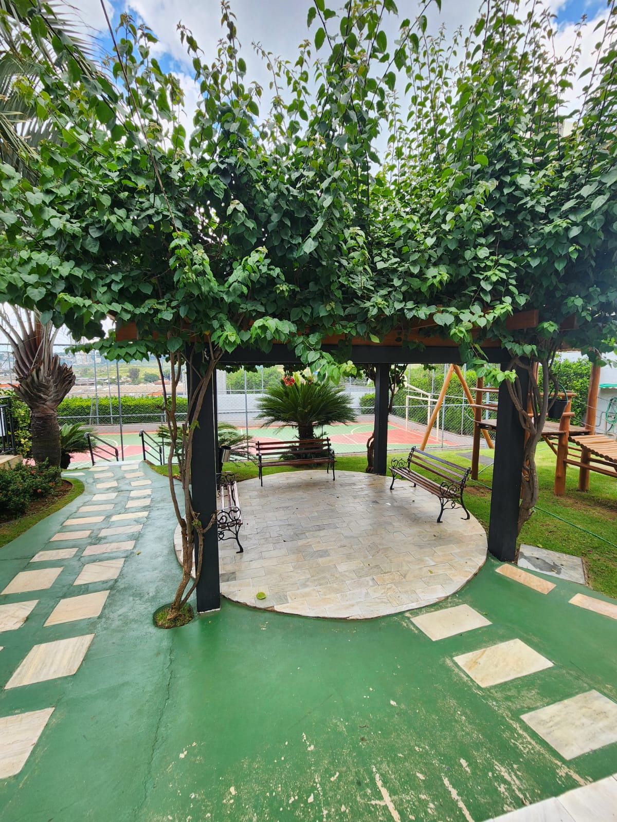 Apartamento no bairro Residencial Amazonas à Venda