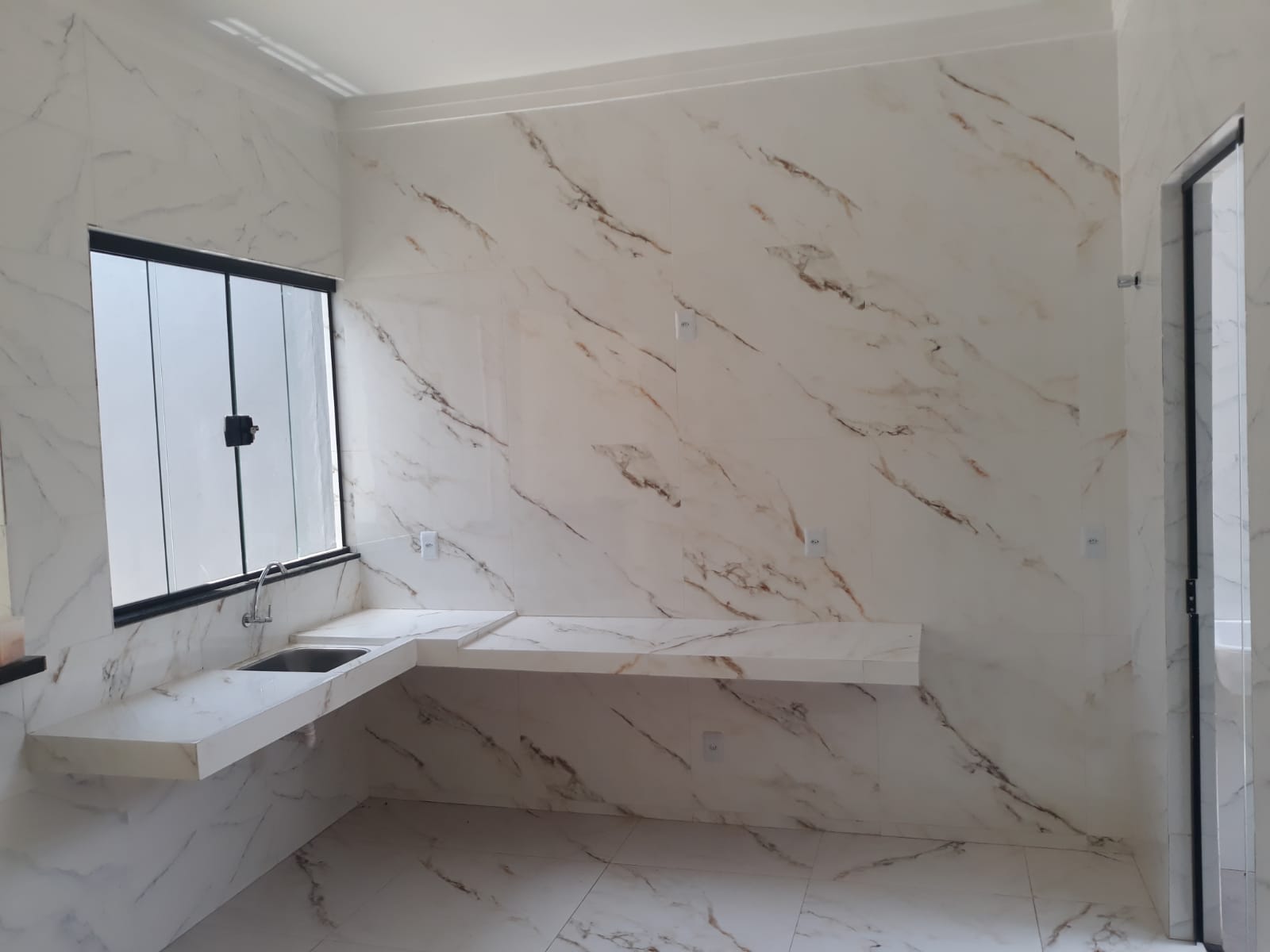 Casa no bairro Jardim Adelinha à Venda