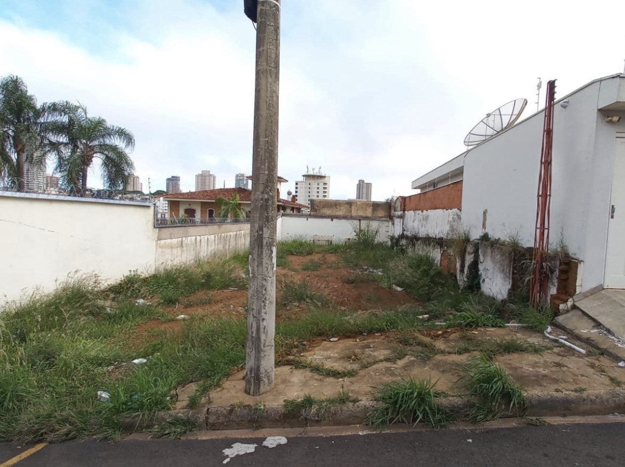 Terreno no bairro São José à Venda