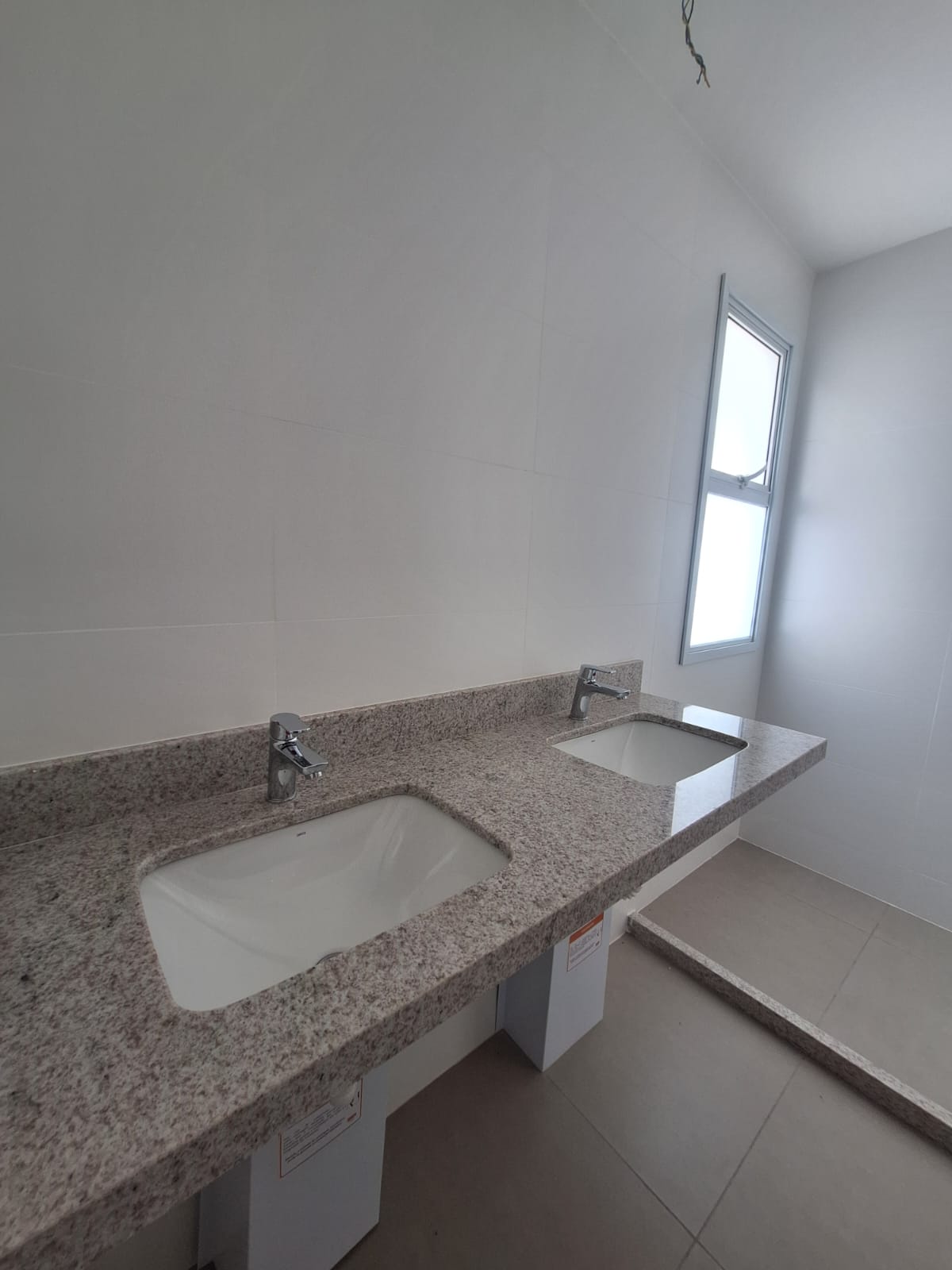 Apartamento no bairro Parque dos Lima à Venda