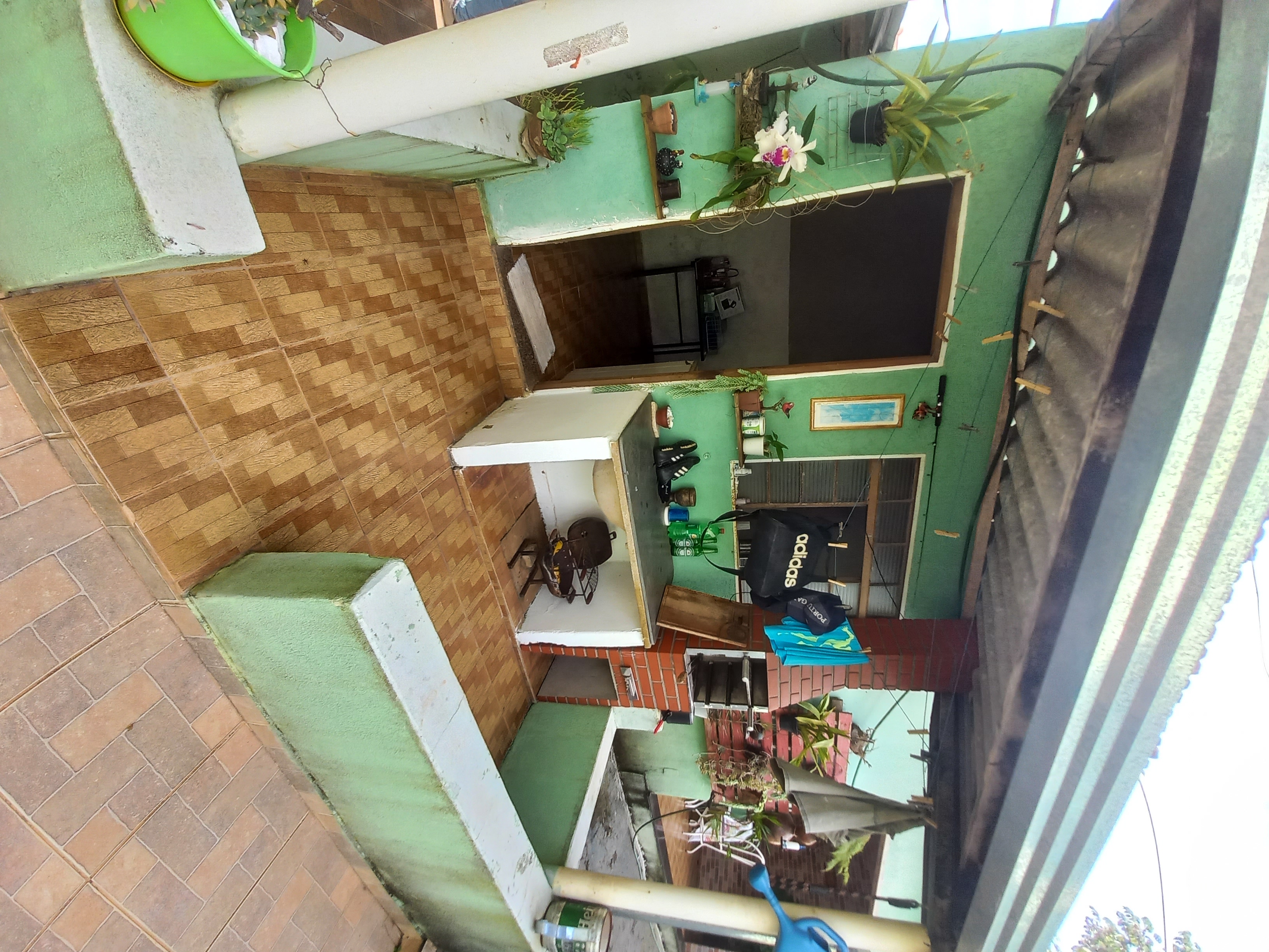 Casa no bairro Parque Santa Hilda à Venda