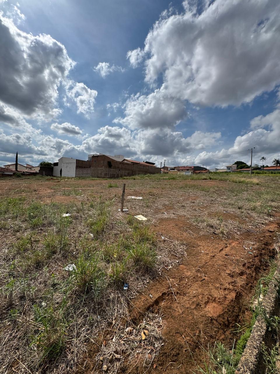 Terreno no bairro Vila Regina à Venda