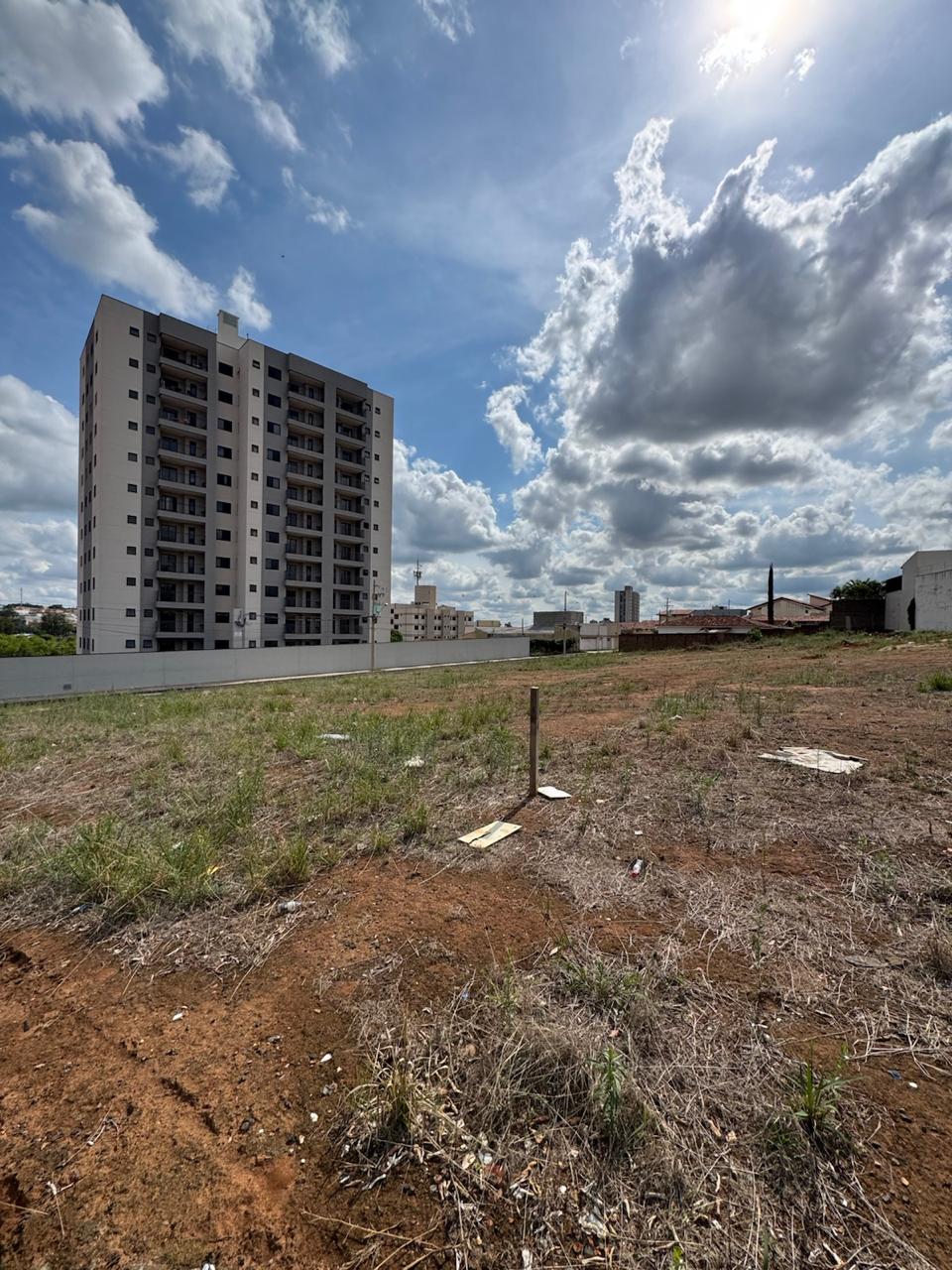 Terreno no bairro Vila Regina à Venda