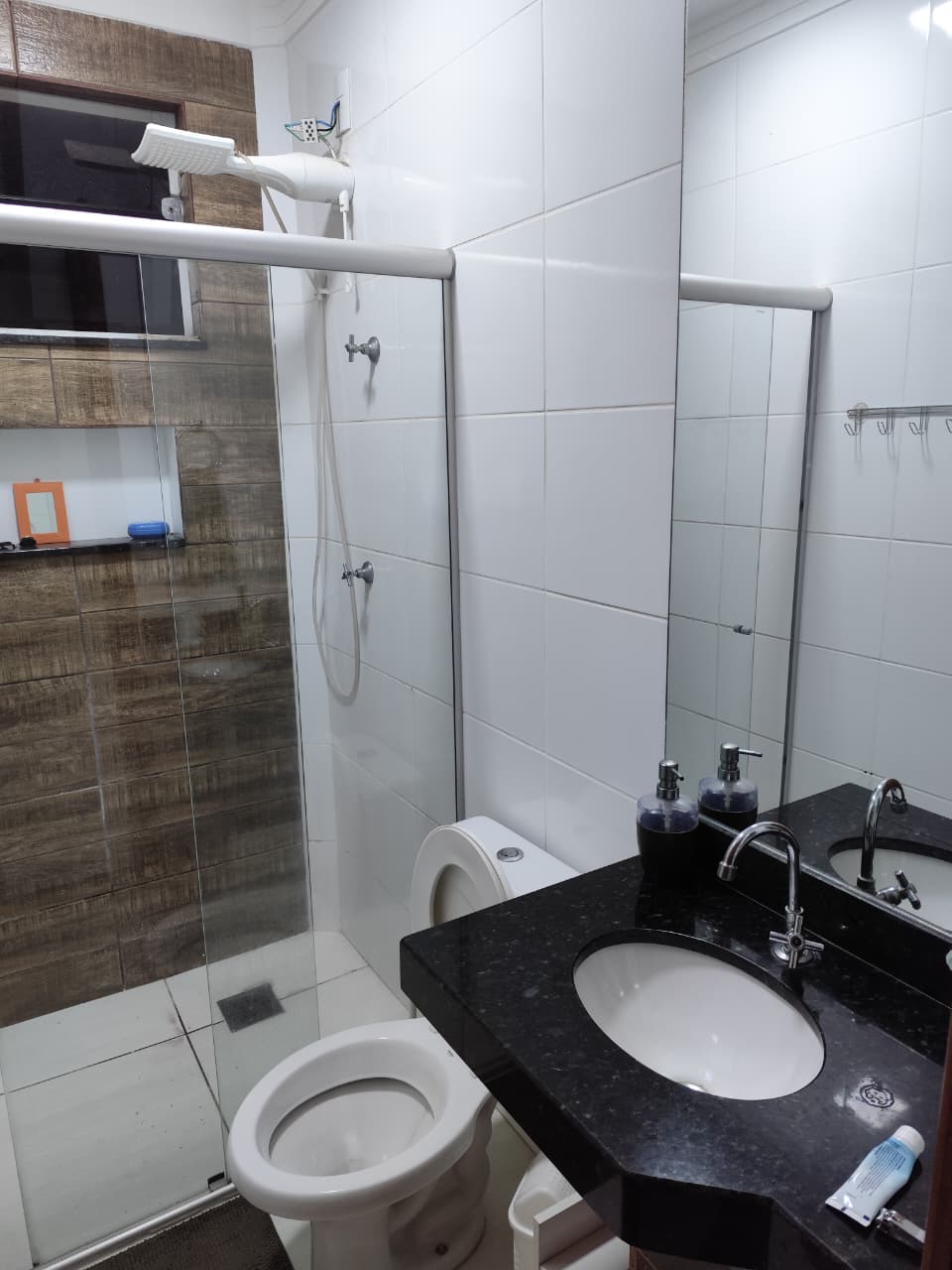Apartamento no bairro Jardim Luiza II à Venda