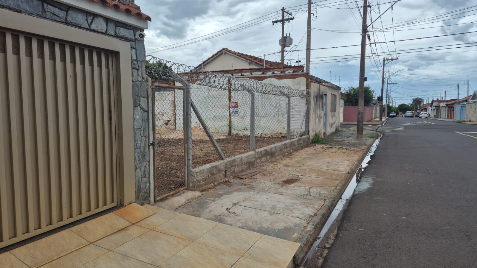 Terreno no bairro Jardim Conceição Leite à Venda