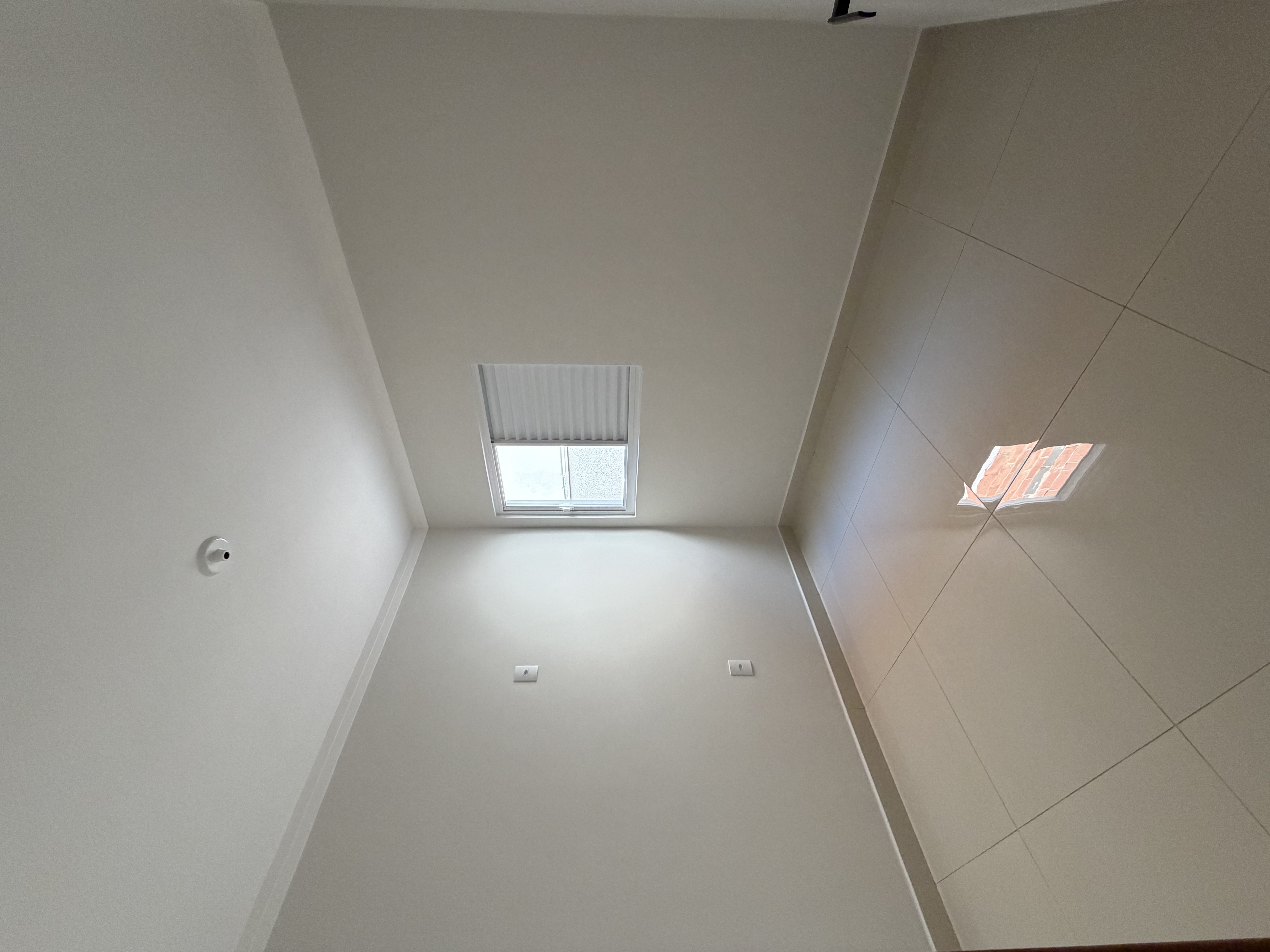 Apartamento no bairro Loteamento Quinta do Oeste à Venda