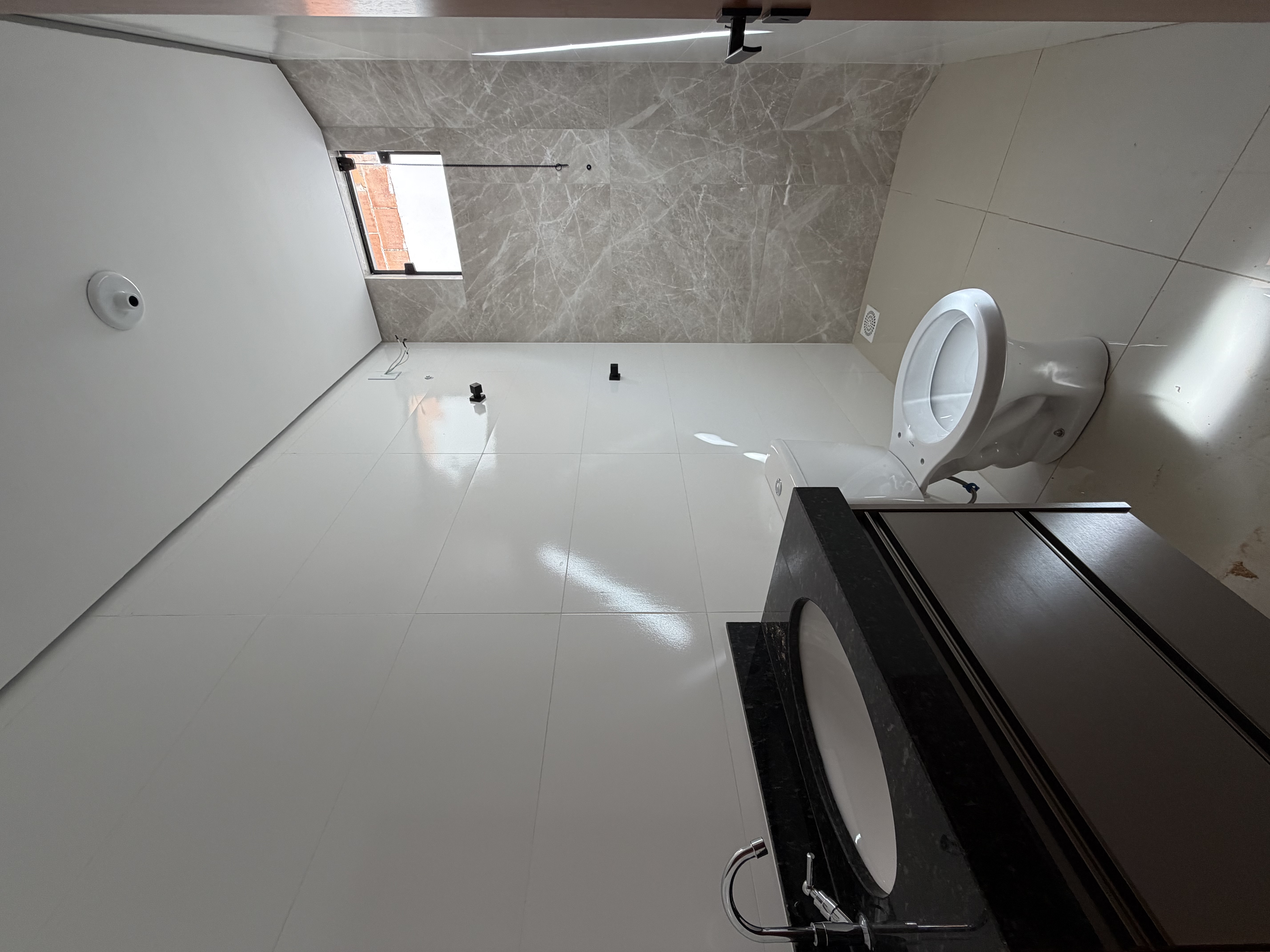 Apartamento no bairro Loteamento Quinta do Oeste à Venda