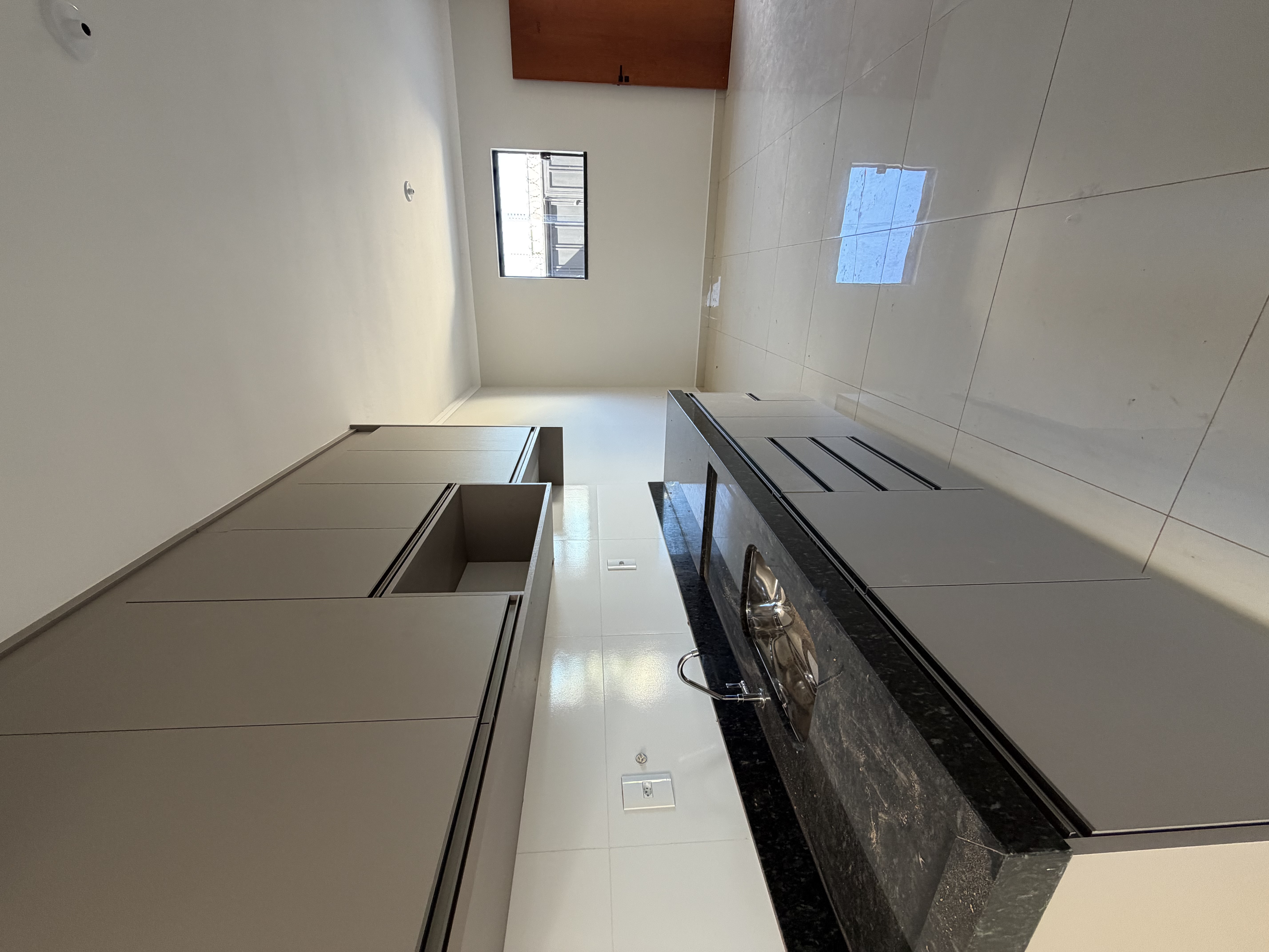 Apartamento no bairro Loteamento Quinta do Oeste à Venda