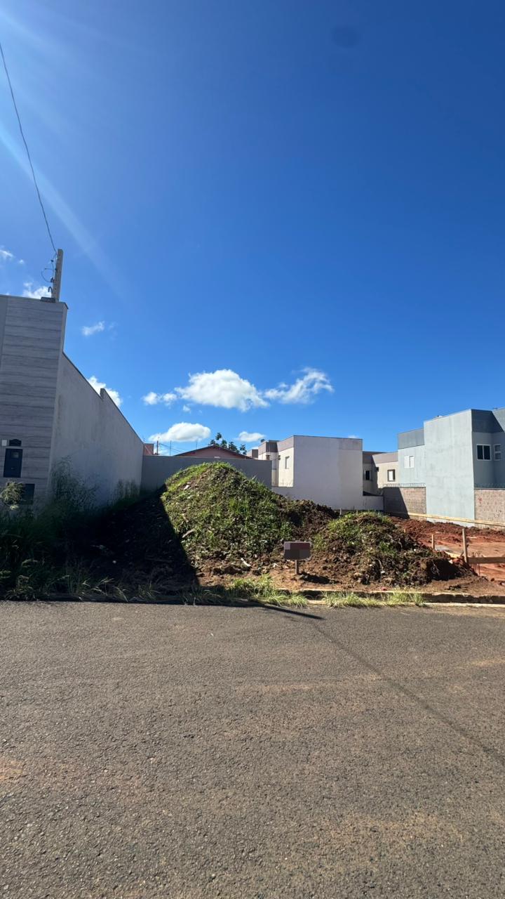Terreno no bairro Residencial José de Carlos à Venda