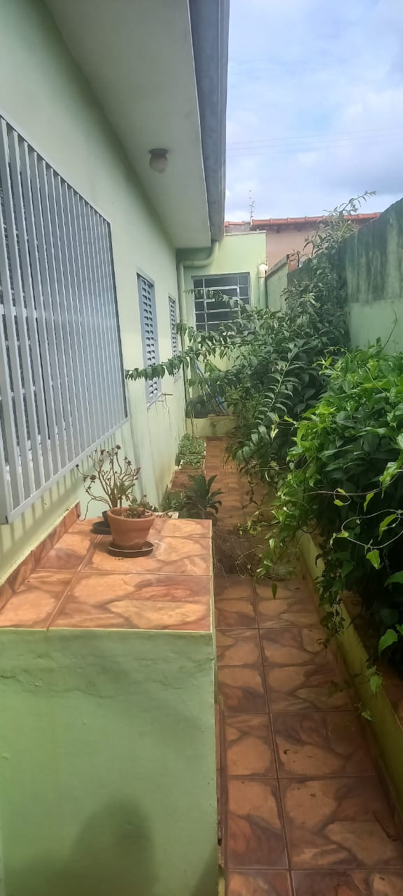 Casa no bairro Vila Industrial à Venda