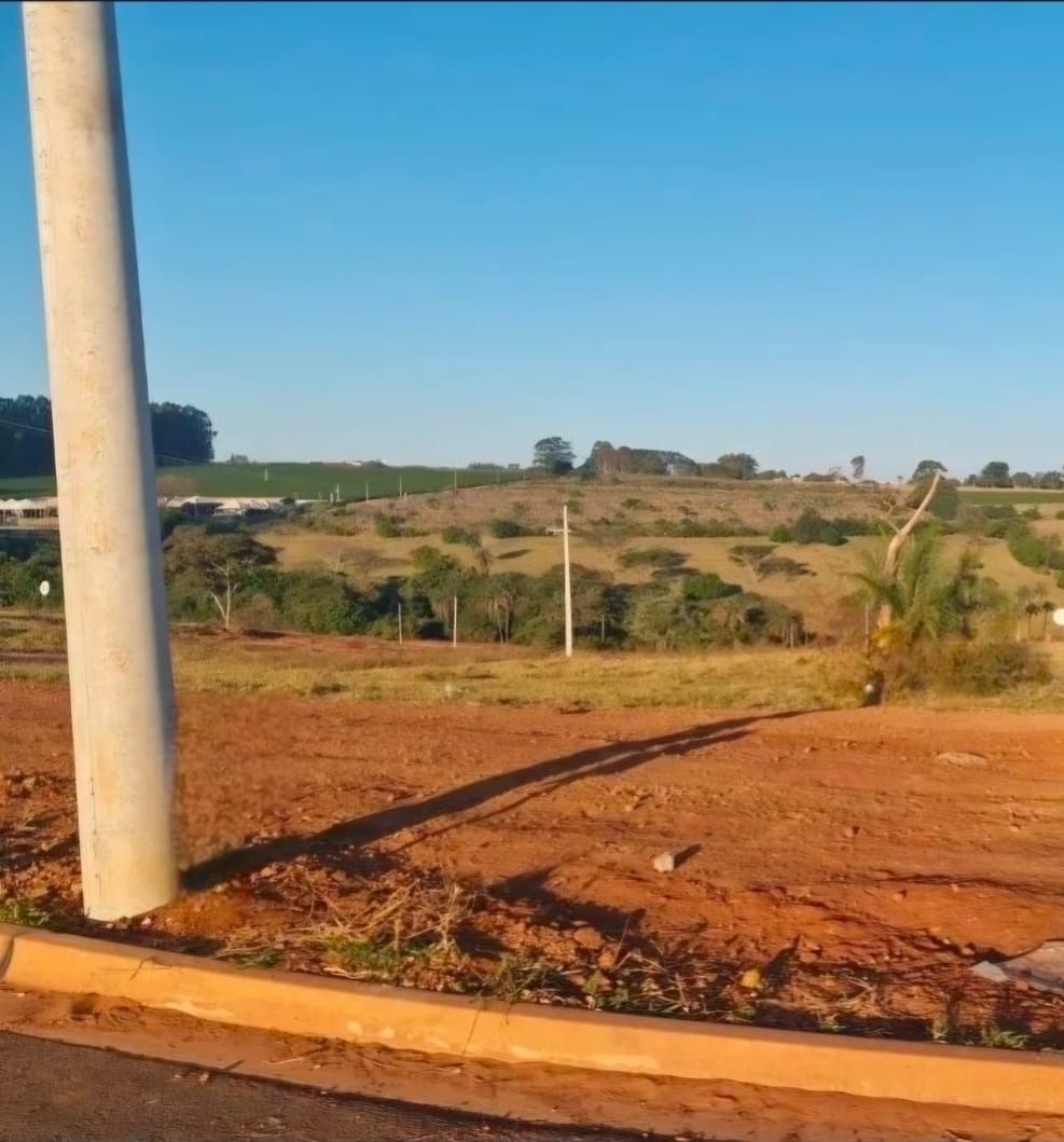 Terreno no bairro Vila Olímpica à Venda