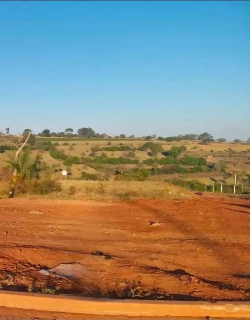 Terreno no bairro Vila Olímpica à Venda