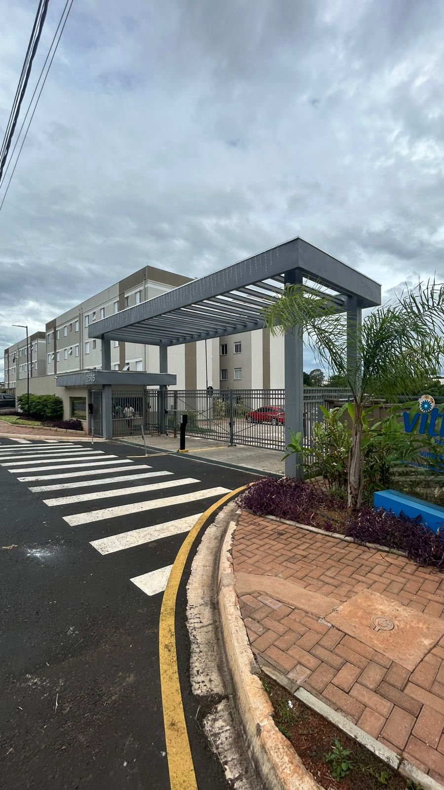 Apartamento no bairro Jardim Pulicano à Venda