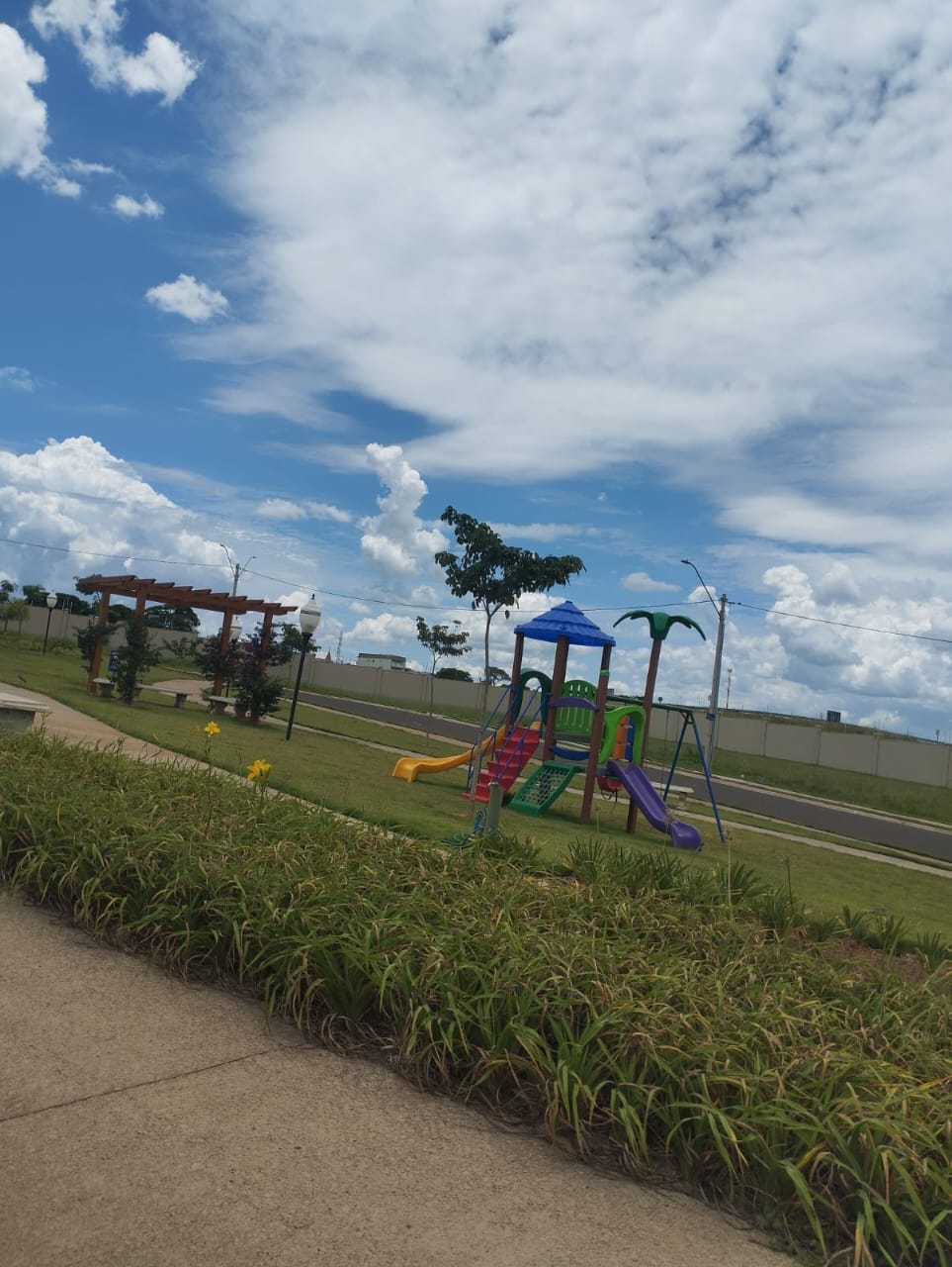Terreno no bairro Reserva dos Ipes à Venda