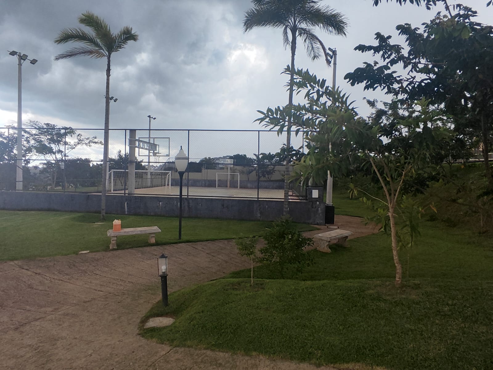 Terreno no bairro Reserva dos Ipes à Venda