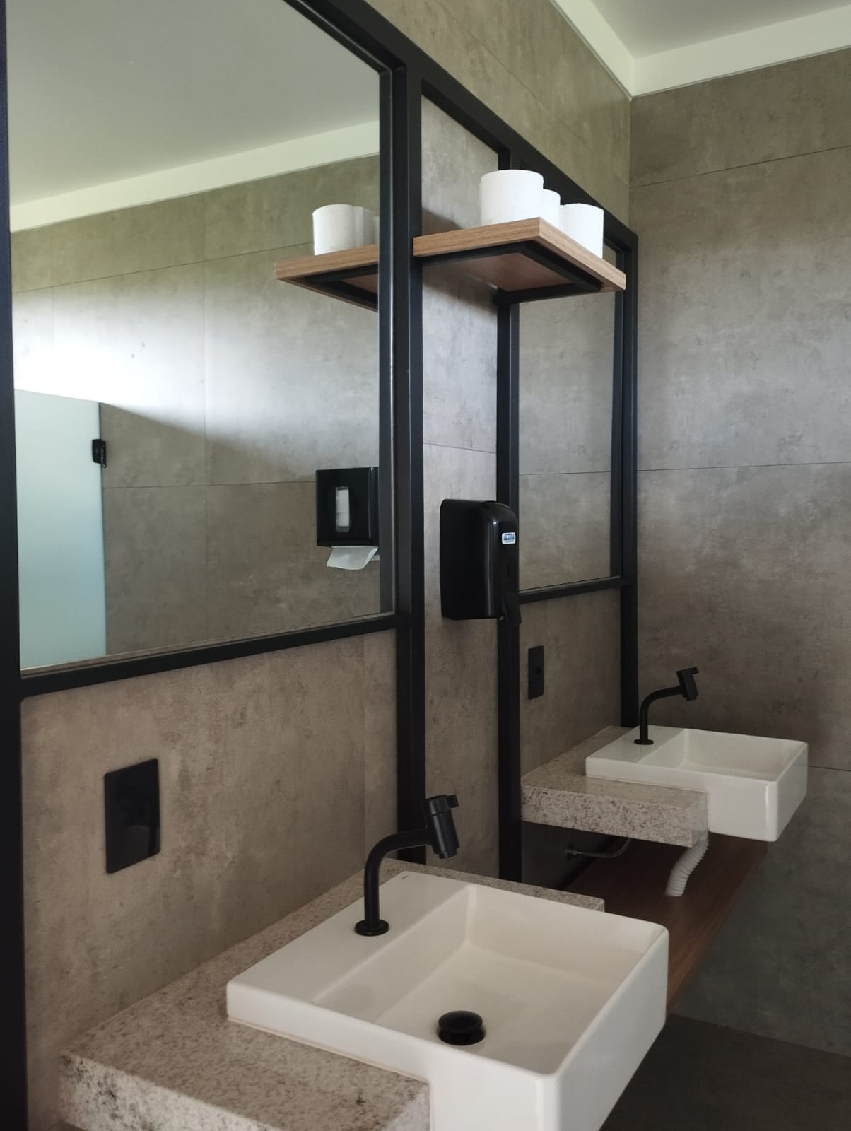 Terreno no bairro Reserva dos Ipes à Venda