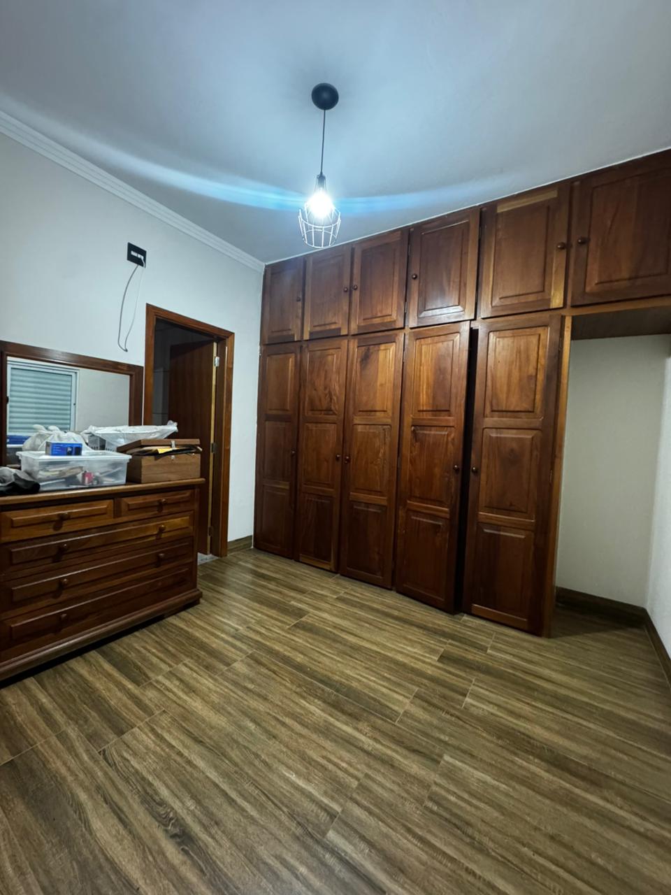 Casa no Centro à Venda