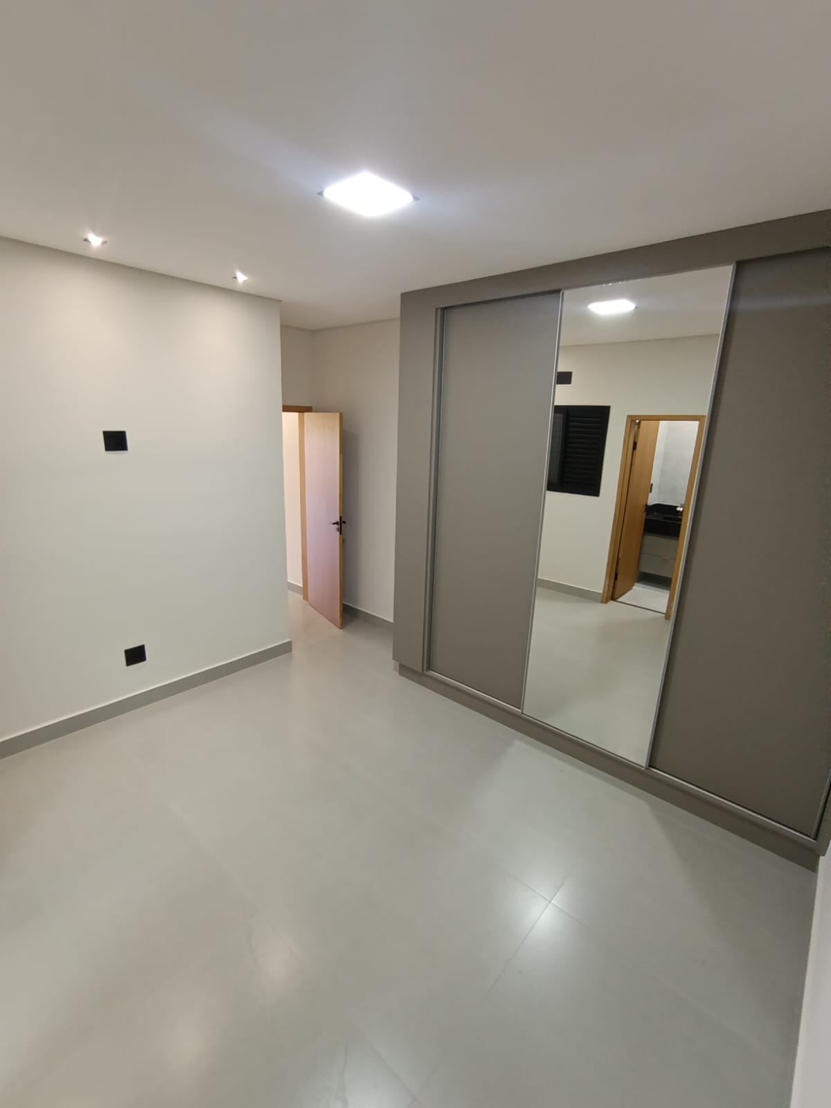 Apartamento no bairro Jardim Botânico à Venda