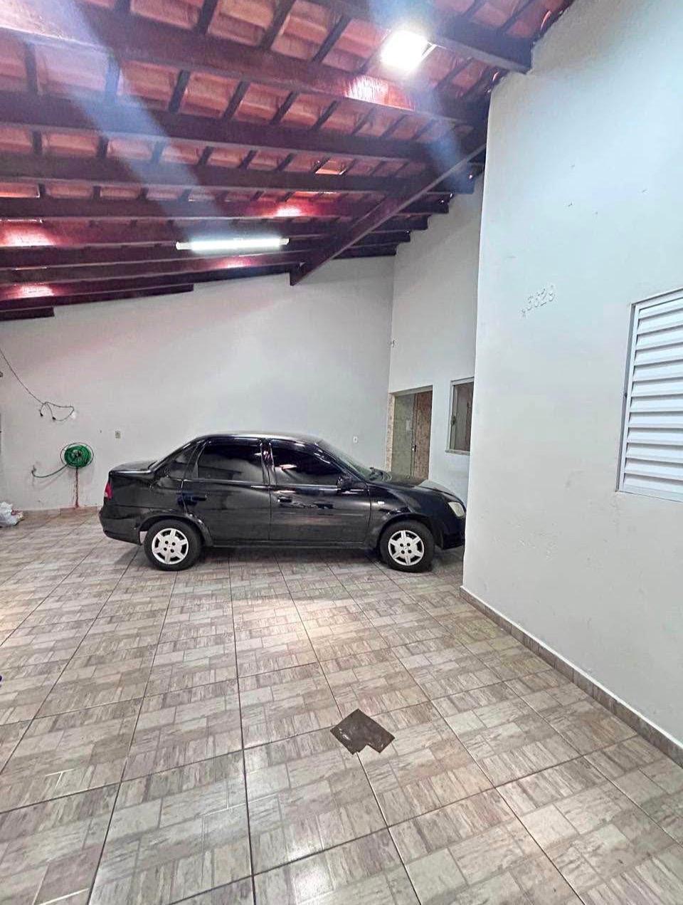 Casa no bairro Parque Residencial Santa Maria à Venda