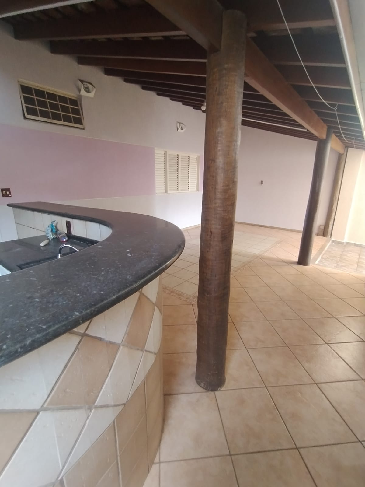 Casa no Centro à Venda