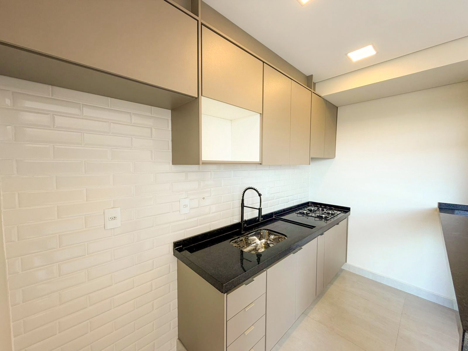 Apartamento no bairro Jardim Consolação à Venda