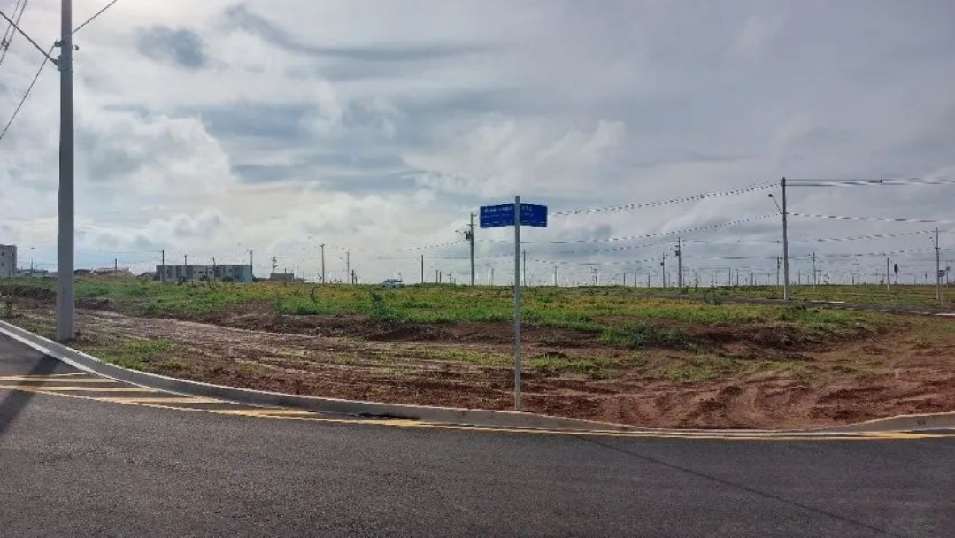 Terreno no bairro Jardim Arizona à Venda