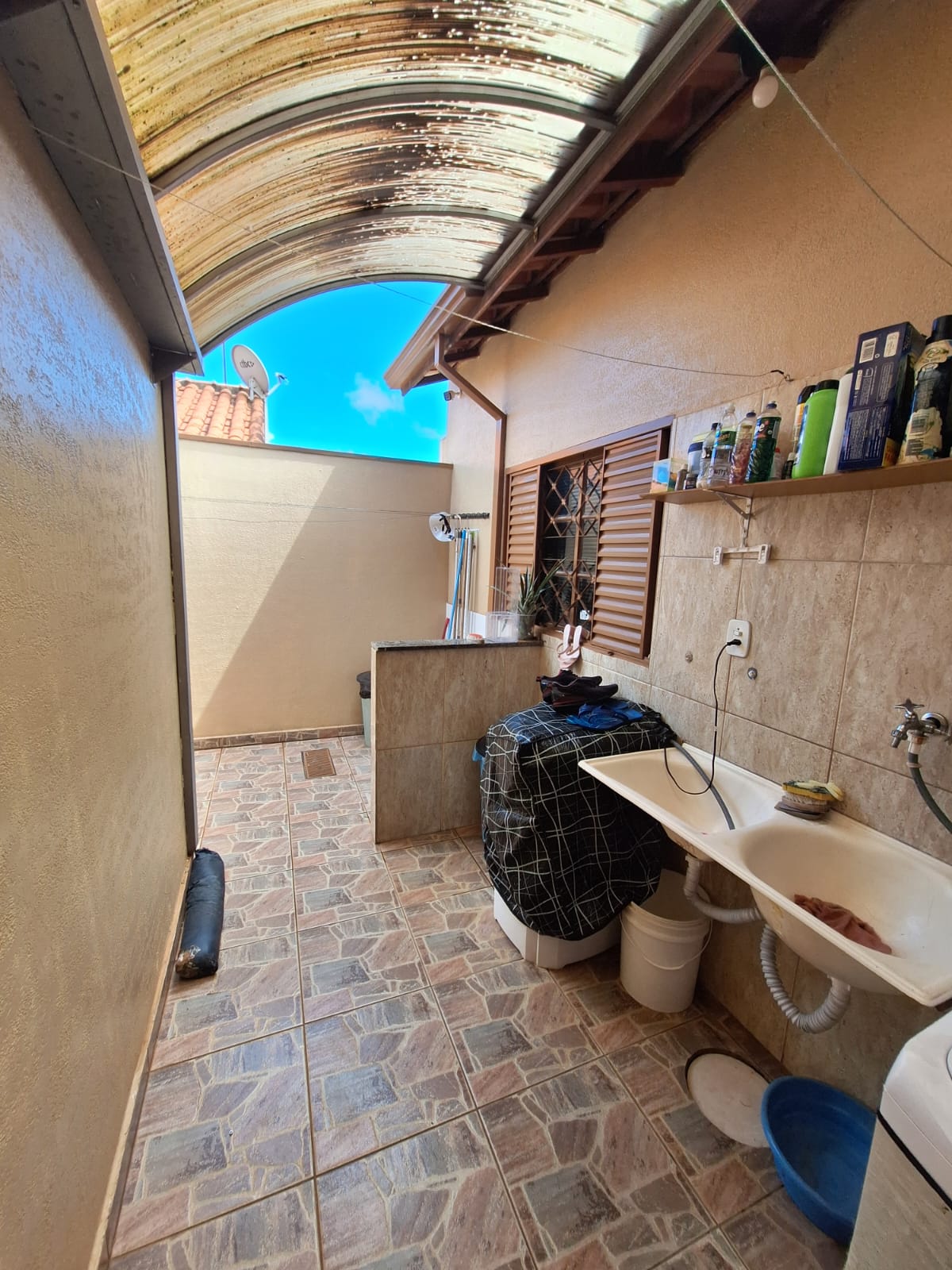 Casa no bairro Jardim Pulicano à Venda