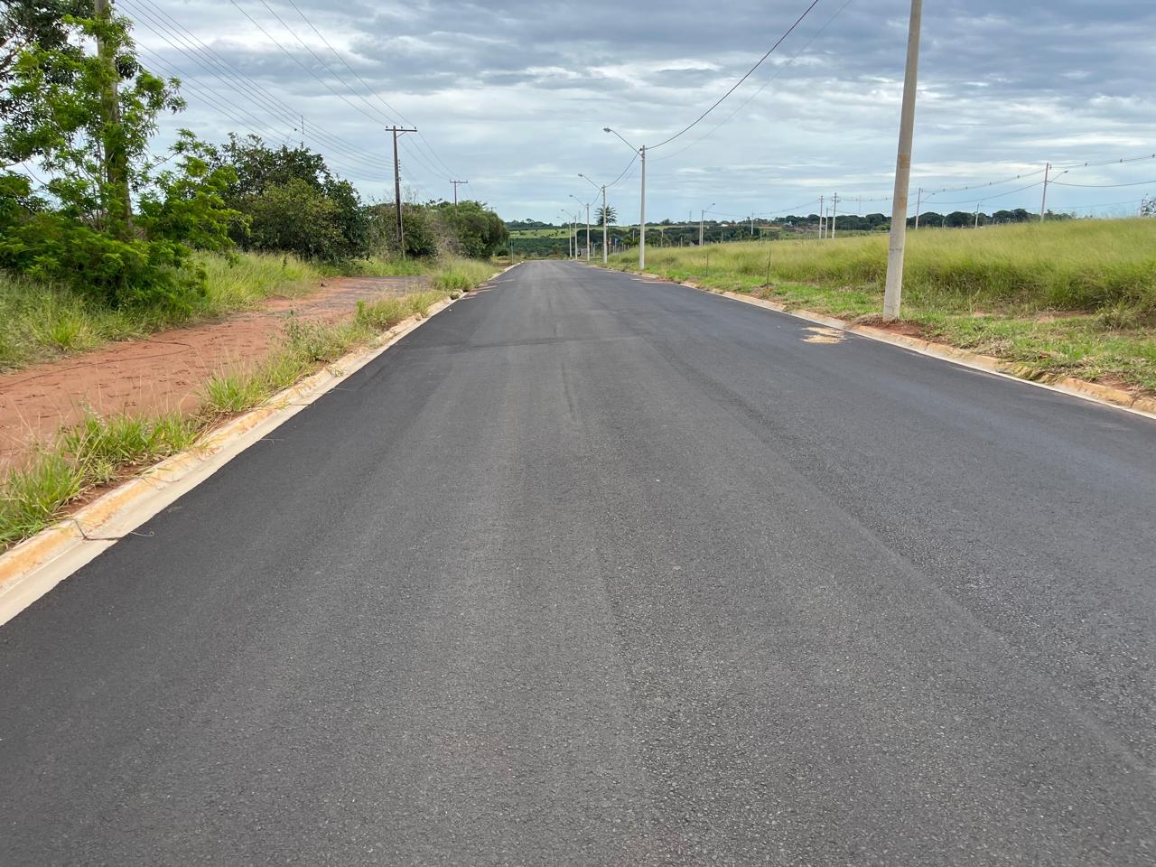 Terreno no bairro Jardim Pulicano à Venda