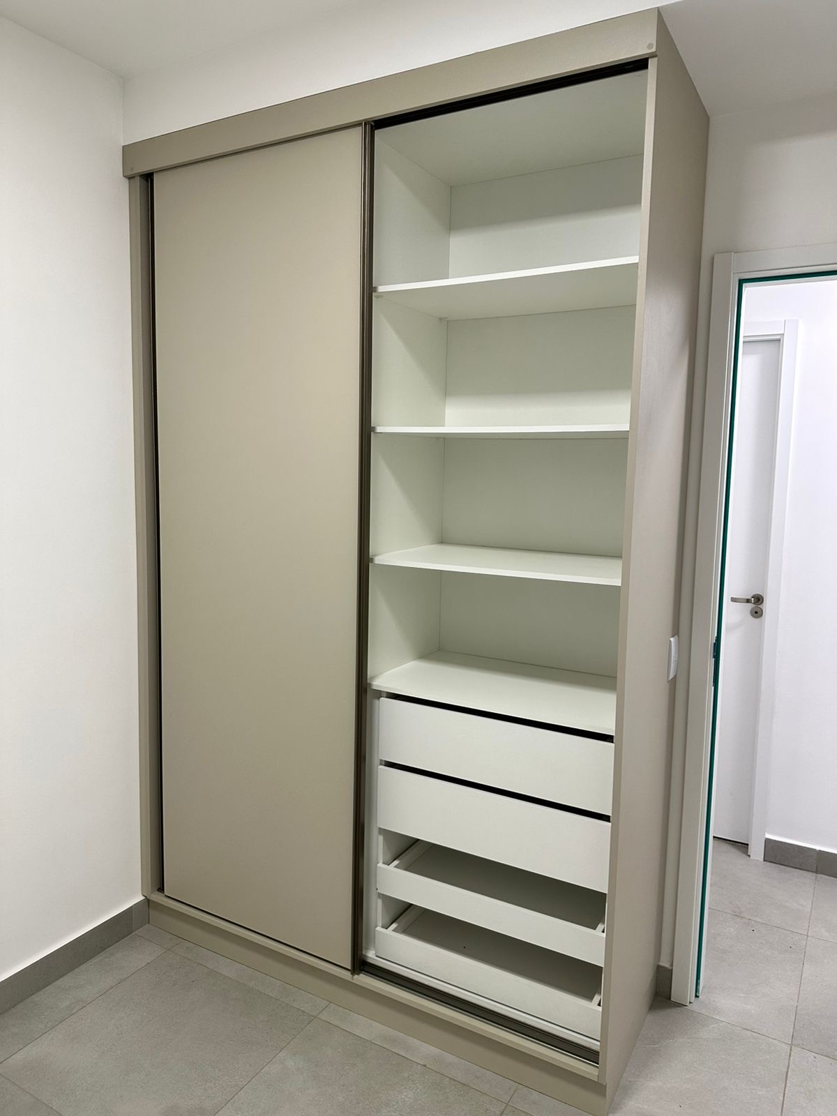 Apartamento no bairro Núcleo Agrícola Alpha à Venda