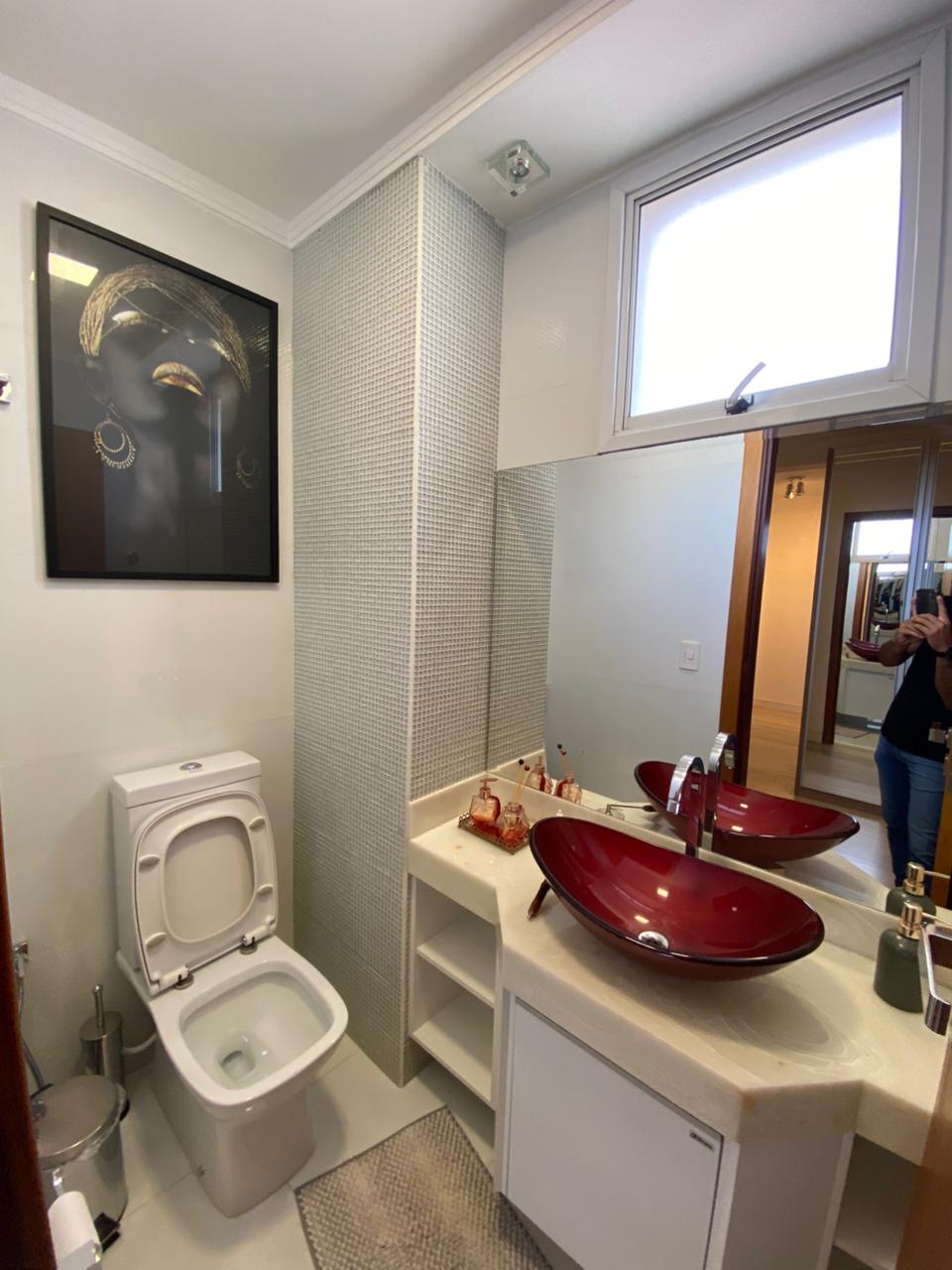 Apartamento no Centro à Venda