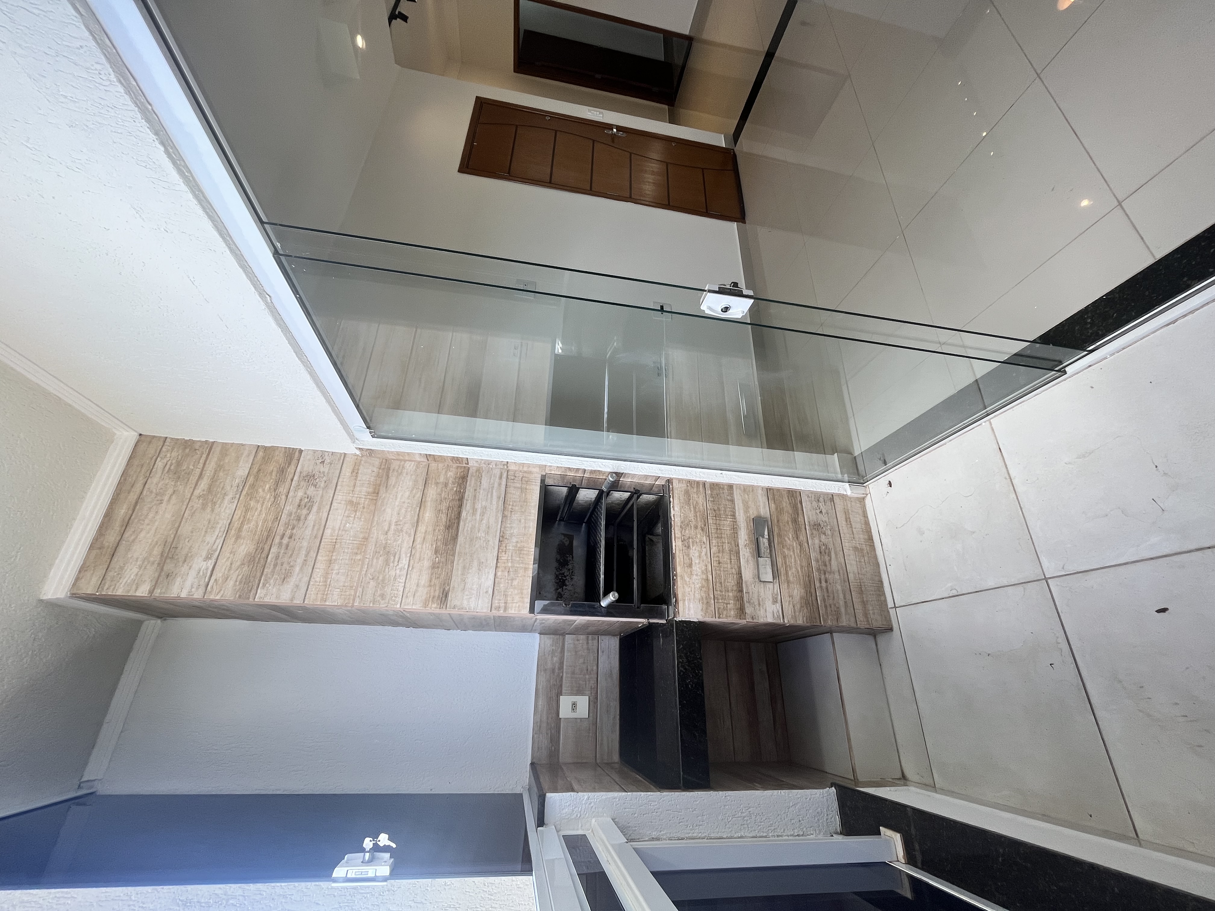 Apartamento no bairro Jardim Três Colinas à Venda