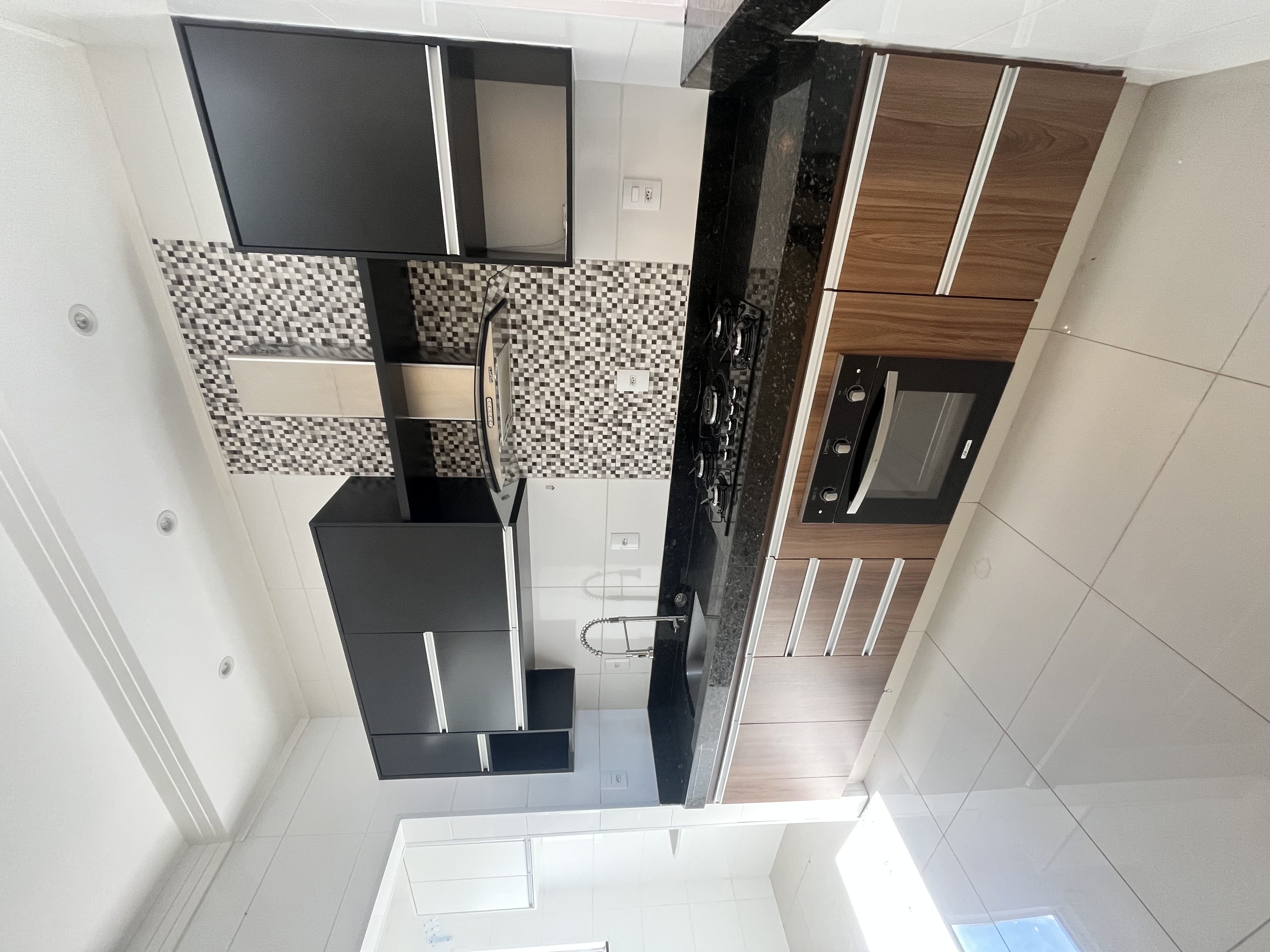 Apartamento no bairro Jardim Três Colinas à Venda