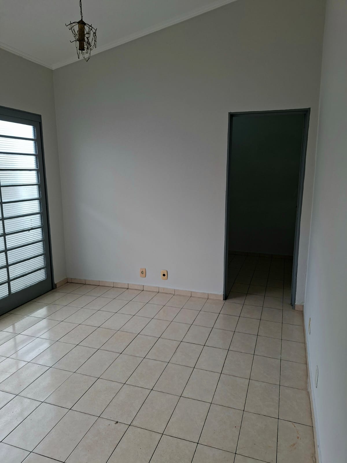 Casa no bairro Jardim das Palmeiras à Venda