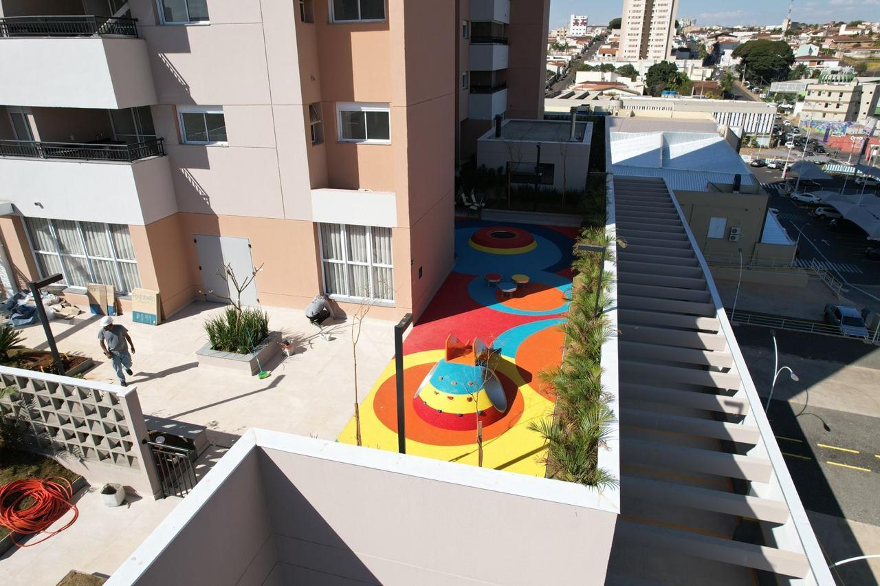 Apartamento em Floriano Residence à Venda