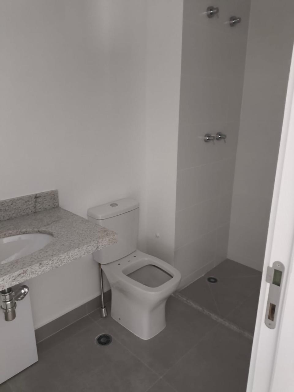 Apartamento em Floriano Residence à Venda