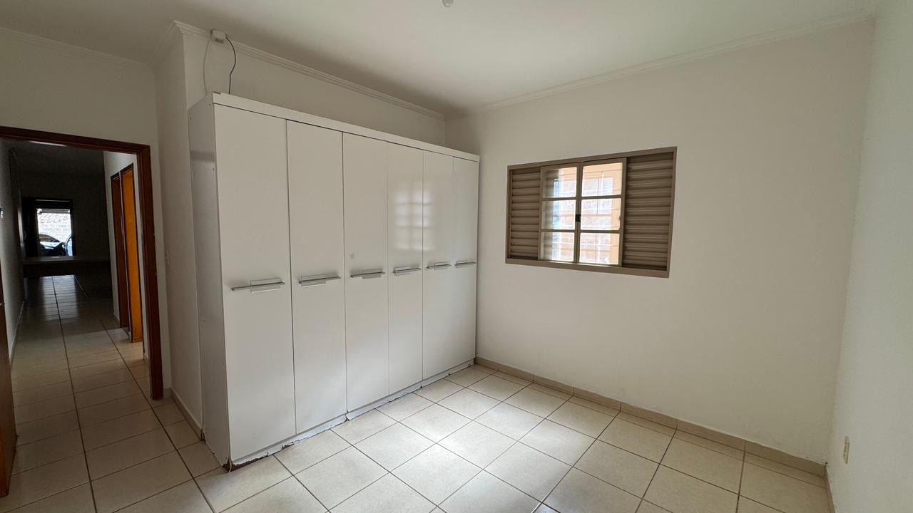 Casa no bairro Prolongamento Jardim Doutor Antônio Petráglia à Venda