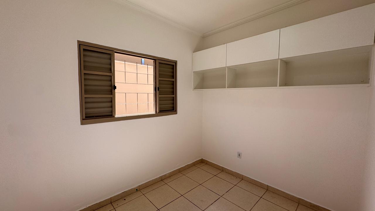 Casa no bairro Prolongamento Jardim Doutor Antônio Petráglia à Venda