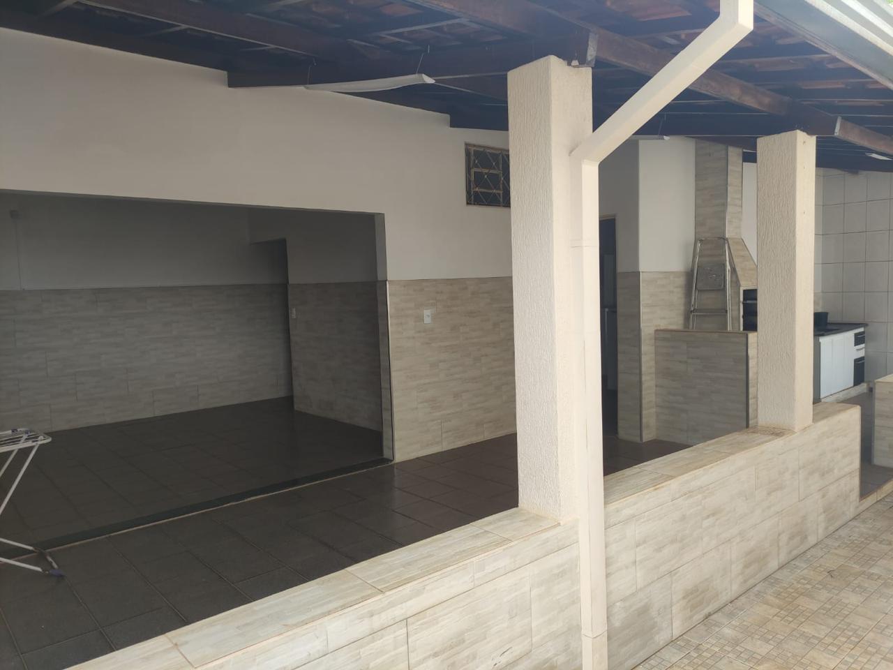 Casa no bairro Jardim Portinari à Venda