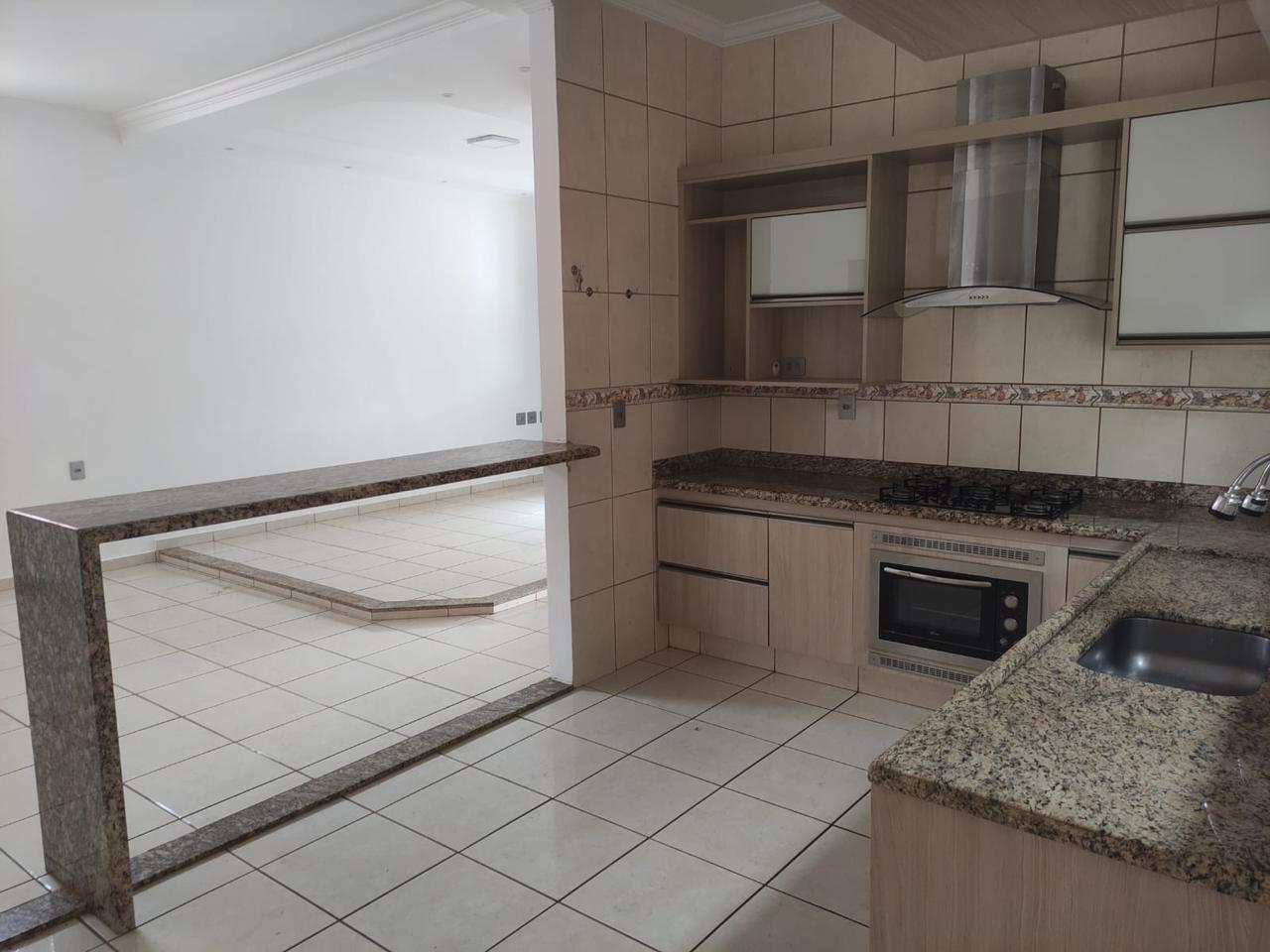 Casa no bairro Jardim Portinari à Venda