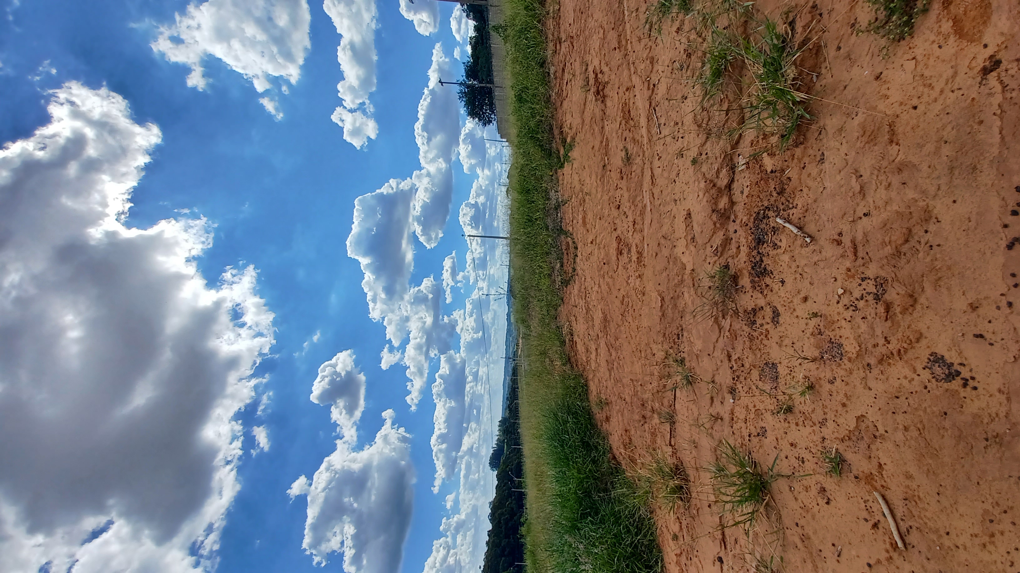 Terreno no bairro Jardim Maria Luiza à Venda