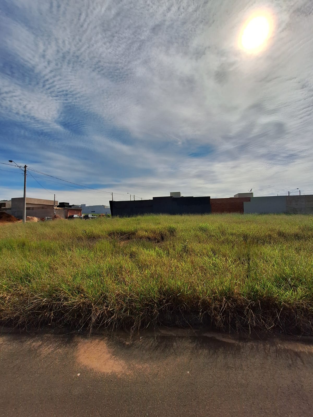 Terreno no bairro Parque dos Coqueiros à Venda