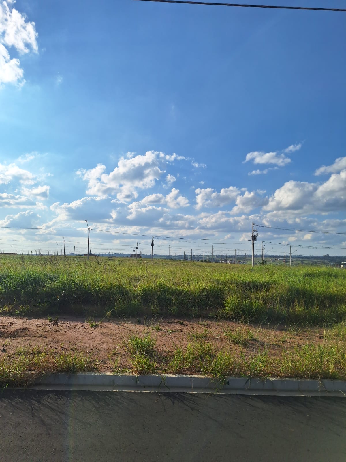 Terreno no bairro Jardim Arizona à Venda