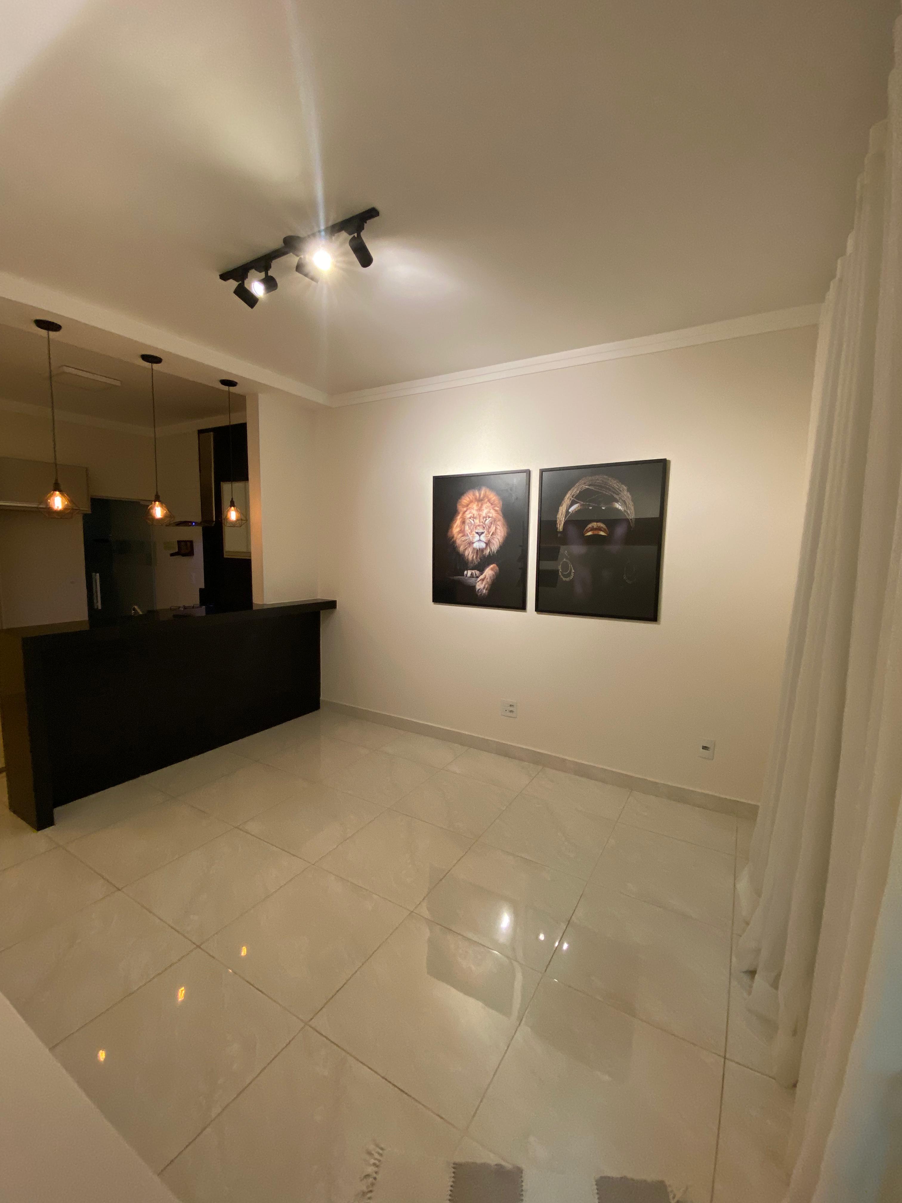 Apartamento no bairro Jardim Três Colinas à Venda