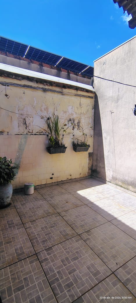 Casa no Centro à Venda