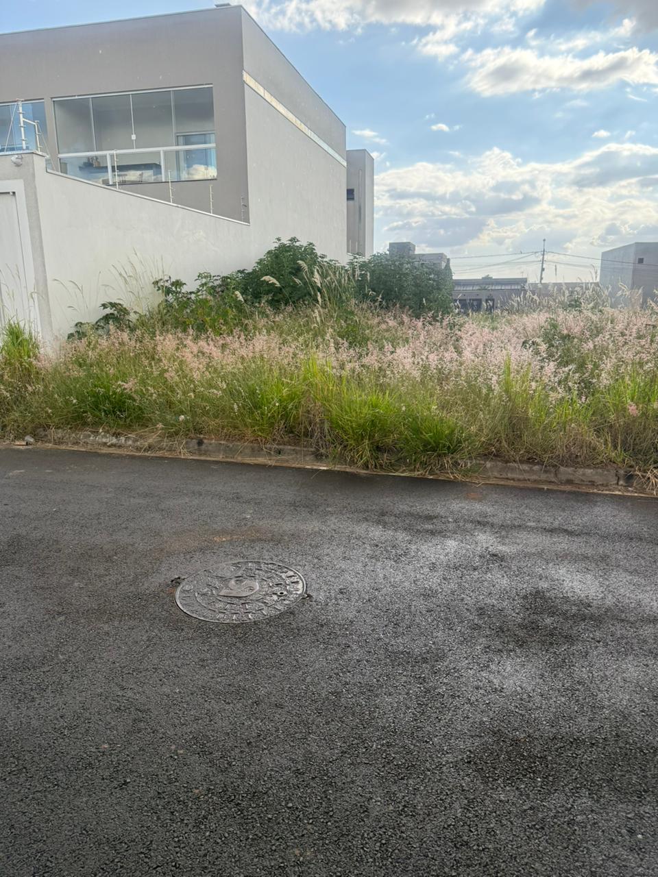 Terreno no bairro Jardim Botânico à Venda