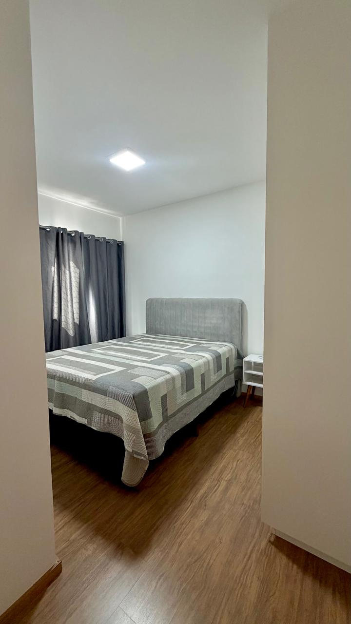 Apartamento no bairro Vila Santa Rita à Venda