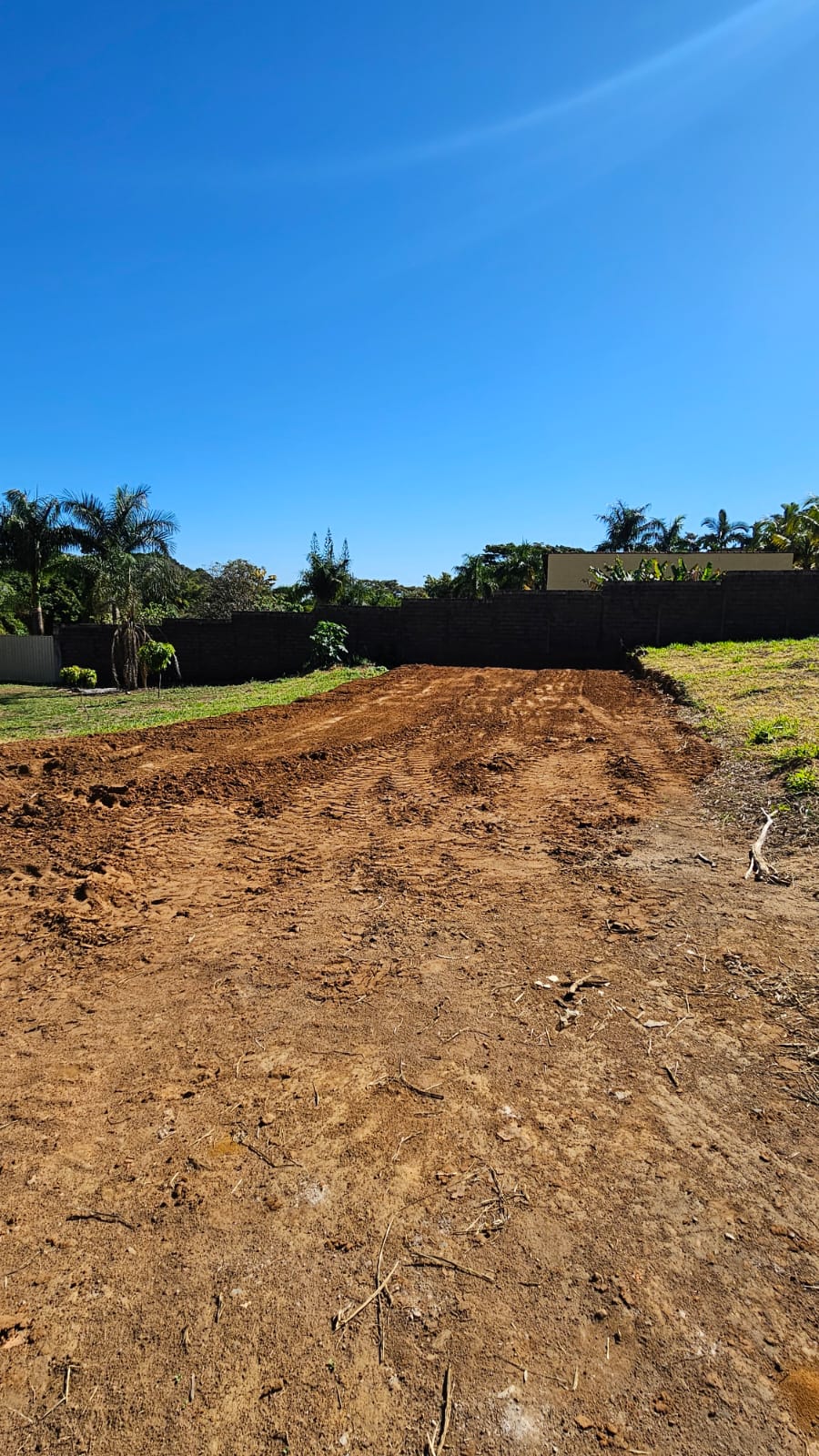 Terreno no bairro Jardim Três Colinas à Venda